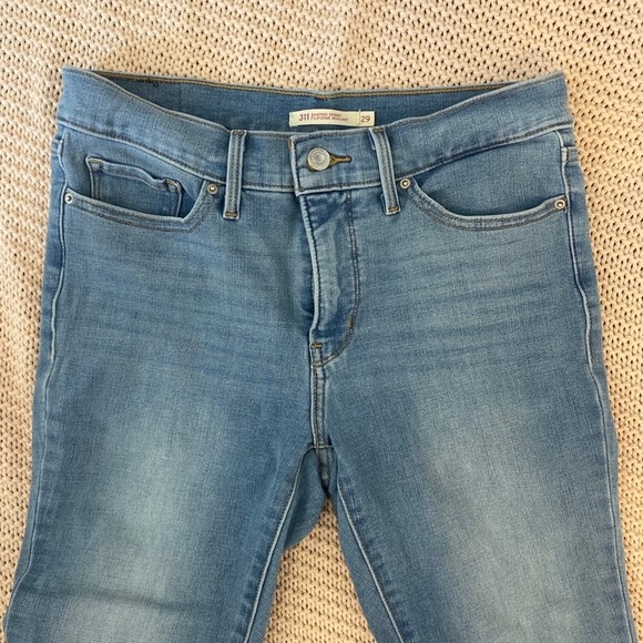 SOLD LEVIS 311 Shaping Skinny Jeans - Picture 5 of 7